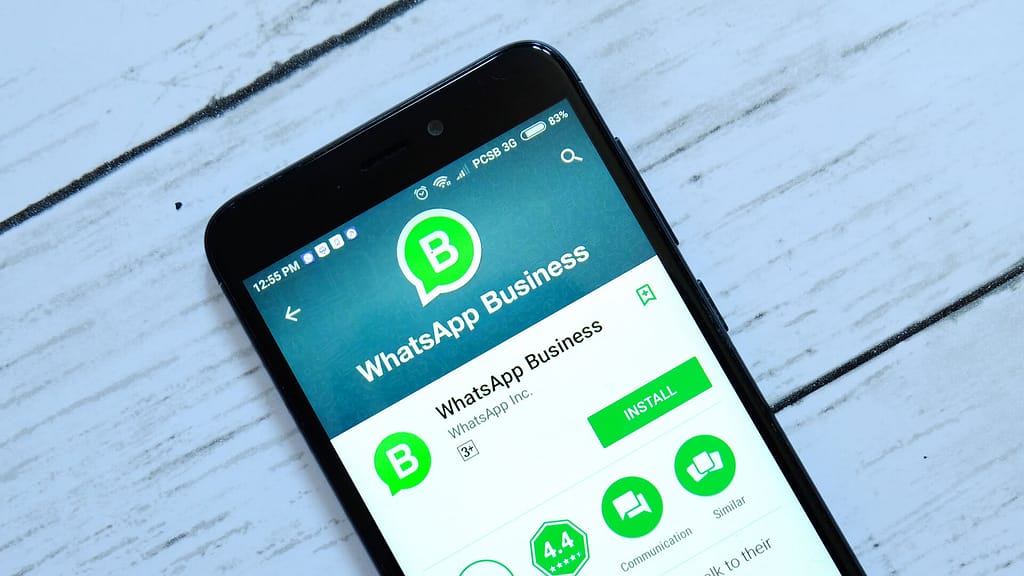 Como mudar sua conta para o WhatsApp comercial?
